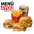 3 Hamburguesas alrededor de una cajita de patatas y una Coca Cola